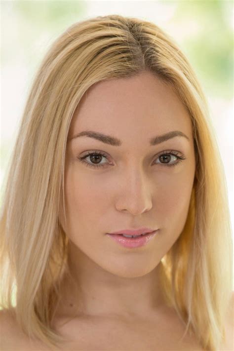 lily labeau solo|Lily Labeau Solo Masturbation Porn Videos 